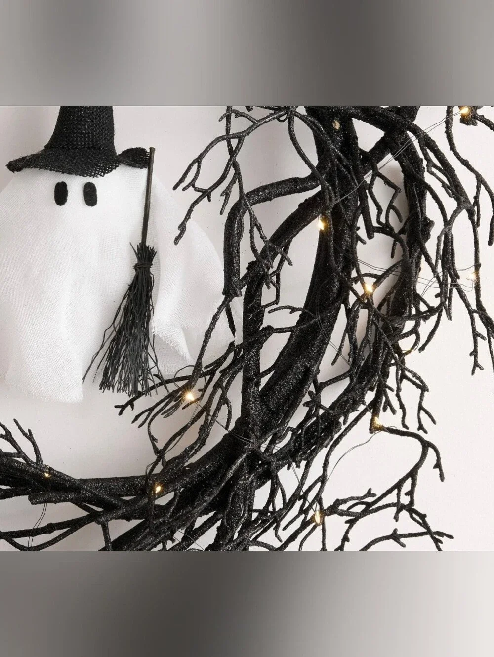 Pottery Barn Lit Ghost Witch Wreath, Halloween Decoration (PRICE IS FIRM)